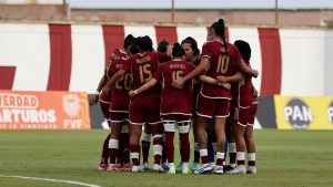 681e076509cc5a55d14a7f19_Absoluta Femenina
