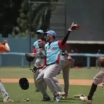 Filtran video de bronca en beisbol cubano, vaciaron bancas a palo limpio